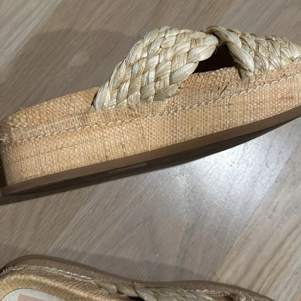 Dolce Vita Clear Women's Woven Sandals in Cream raffia